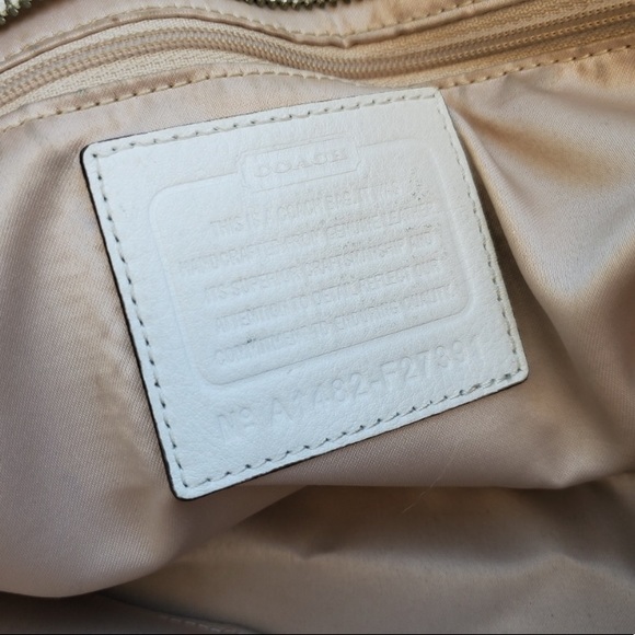 Coach Taylor Eyelet Large Tote/Great Spring-Summer Bag! - Picture 10 of 10